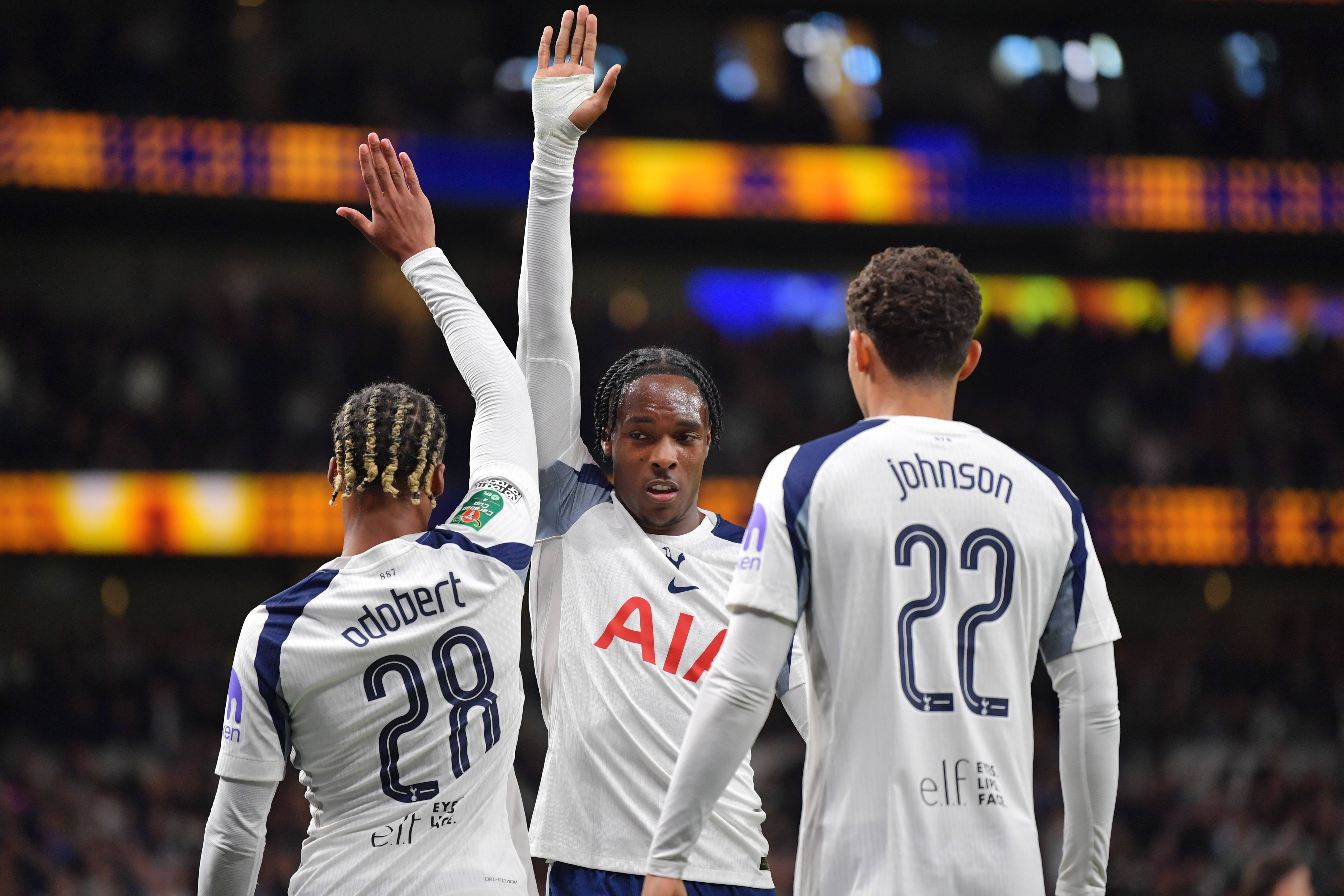 金年会国内通道-今晚斯图加特备战葡超，迎来里程碑细节曝光，话题不断，阵容厚度经受考验的简单介绍